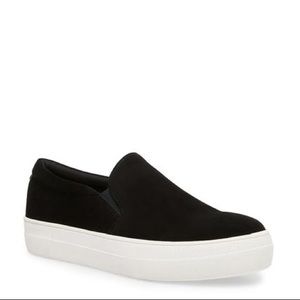 Steven madden slip on sneakers